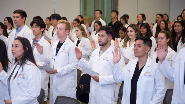 ‘Possibly the First’ in the World? Pacific Dentistry Students Take New Dentist-Scientist Oath